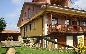 Apartamentos La Corraliza